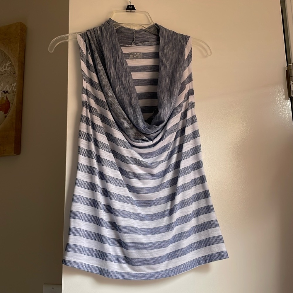 Lightweight Cowl neck summer top